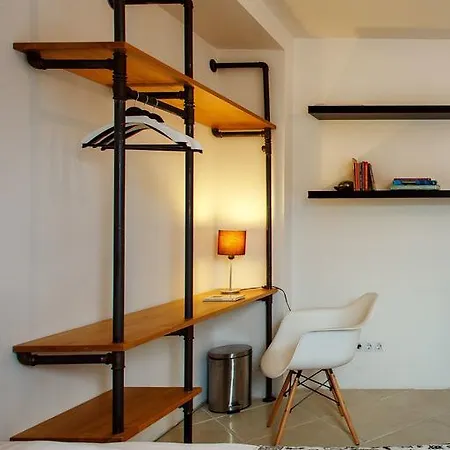 Old Town Co-living *