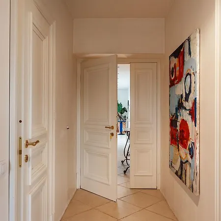 Old Town Co-living Gyvenimas sodyboje *